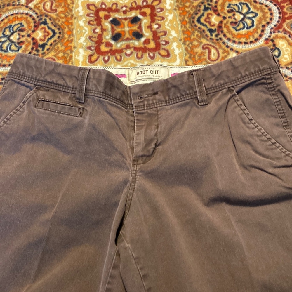 Old Navy Khaki pants